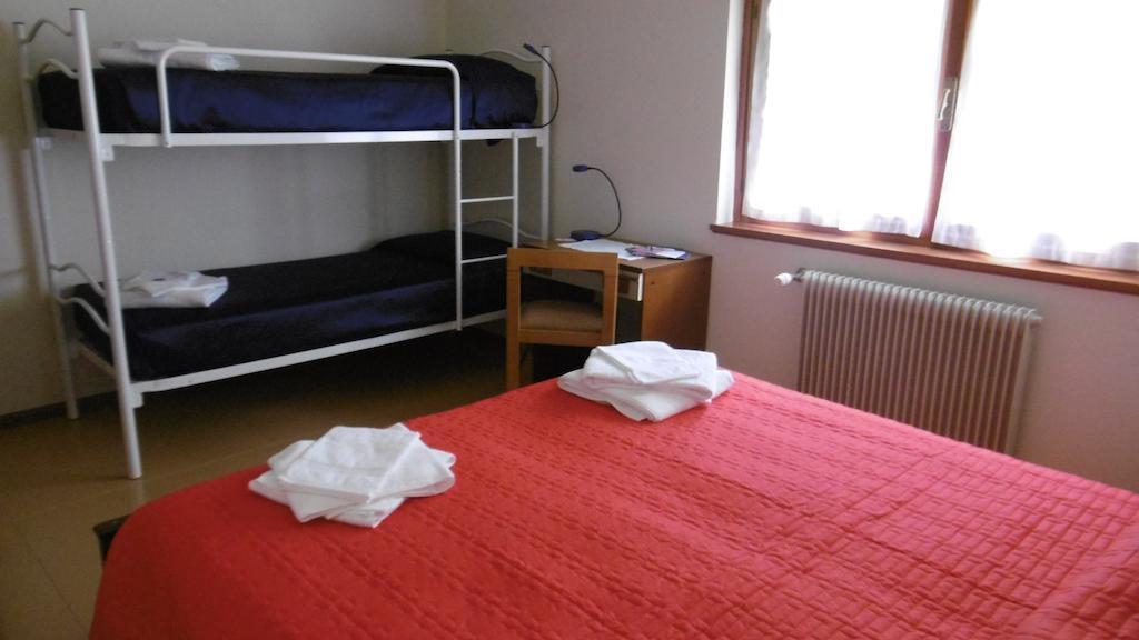 Casa Per Ferie Paola Di Rosa Hotell Arta Terme Rom bilde